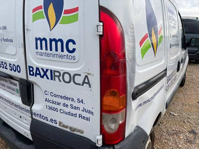 Foto 3ª: Piloto Trasero Derecho Renault Kangoo 1.5 DCI 65cv [K9K] (2006)