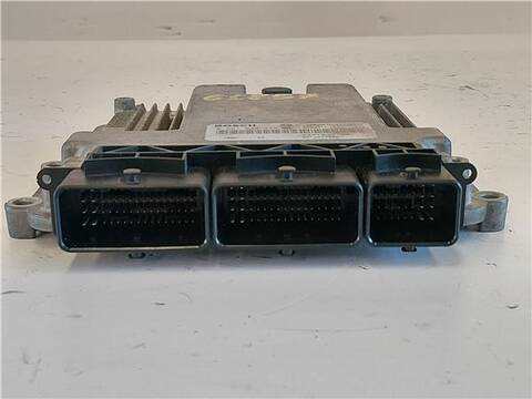 Foto 2ª: Centralita Motor ECU Renault Clio 1.5 AUTHENTIQUE 75CV 55KW [K9K 612] (2016)