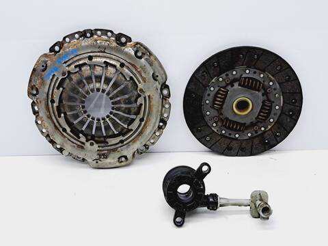 Foto 4ª: kit Embrague Renault Megane AUTHENTIQUE BERLINA 101CV 74KW II BERLINA 5P [K9K F7] (2004)