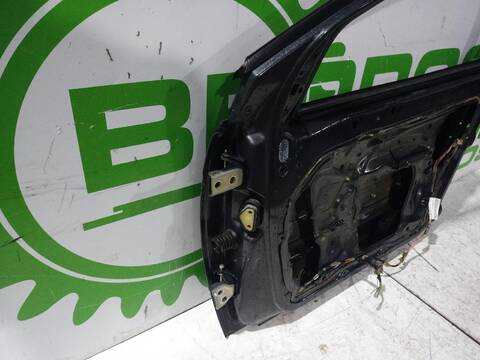 Foto 3ª: Puerta Delantera Derecha Citroen C5 ATTRACTION 109CV [9HYDV6TED4] (2004)