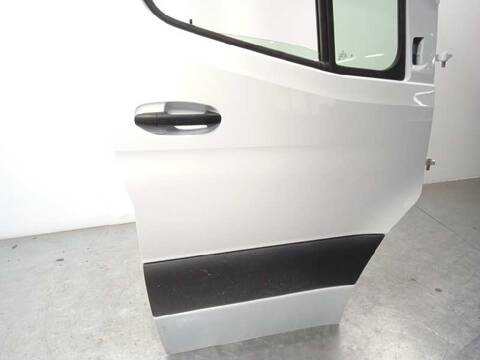 Foto 2ª: Puerta Delantera Derecha Mercedes Sprinter 419 CDI RWD 907.643 907.645 907.647) 190CV 140KW FURGONETA [654920] (2024)