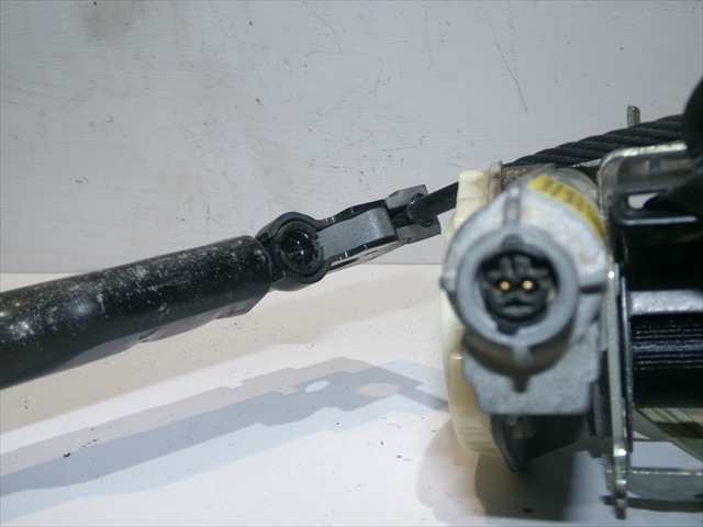Foto 4ª: Cinturón Delantero Derecho Peugeot 5008 2.0 HDI 2009-2013 [RH02] (2012)