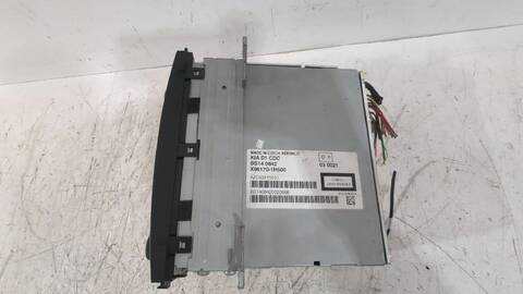 Foto 2ª: Sistema Audio Radio CD Kia Ceed 1.6 CRDI 90 90CV [D4FB] (2006)