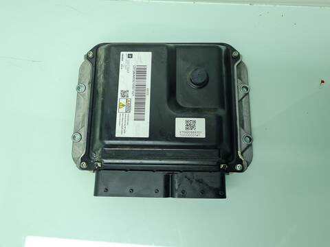 Centralita Motor ECU Opel Astra COSMO 110CV 81KW