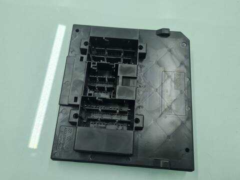 Foto 3ª: Centralita Motor ECU Audi A1 30 TFSI BASICO 116CV 85KW [DKRF] (2020)