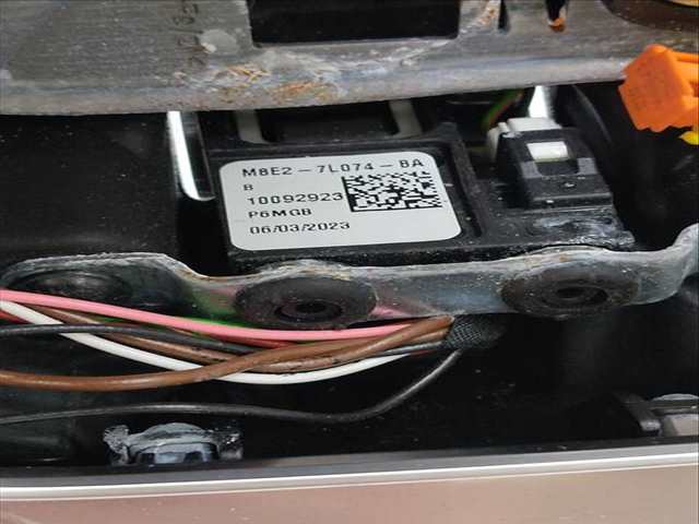 Foto 2ª: Volante Motor Land Rover Discovery 300 CV 221KW [DT306 AJ20D6] (2023)