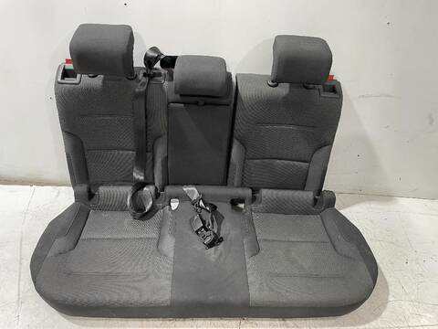 Asientos Traseros Volkswagen Golf COMFORTLINE BLUEMOTION AUT. 150CV