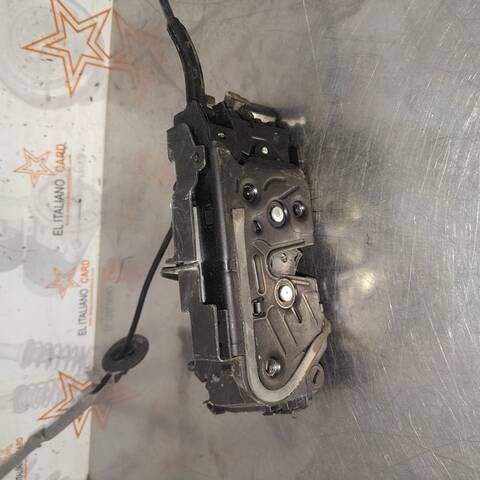 Foto 3ª: Cerradura Puerta Trasera Derecha Volkswagen Polo ADVANCE 95CV 70KW [DKL] (2020)