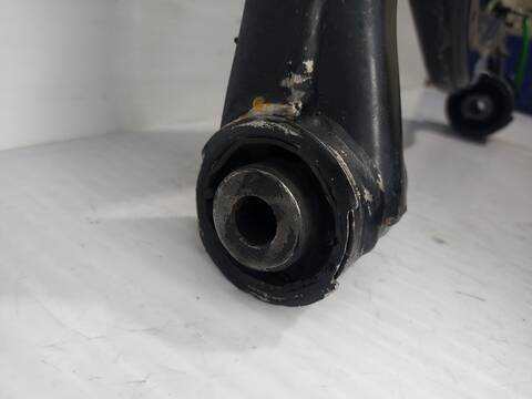 Foto 2ª: Brazo Suspension Delantero Derecho Land Rover Discovery TDV6 HSE 245CV 180KW [306DT] (2010)
