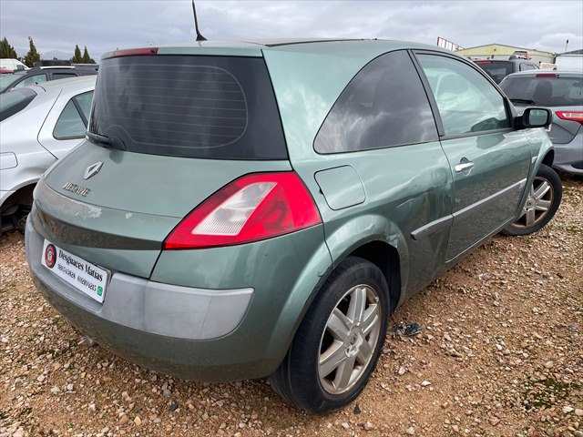 Foto 4ª: Portón Renault Megane 1.5 DCI 100cv [K9K] (2004)