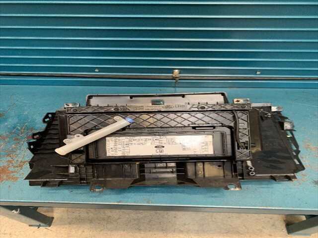 Foto 2ª: Guantera Land Rover Range 2.0 TD 180CV [204DTD-AJ20D4] (2016)