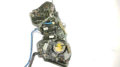 Deposito de Combustible Mercedes Clase C 160 C 220 D 206.204 206.216)