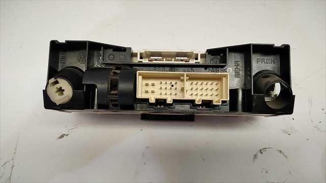 Foto 4ª: Mando Calefacción A. A. Volkswagen Polo 1.2 GASOLINA [BME] (2003)