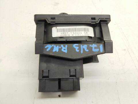 Foto 3ª: Mando Luces Ford Focus GHIA 116CV 85KW [KKDA] (2006)