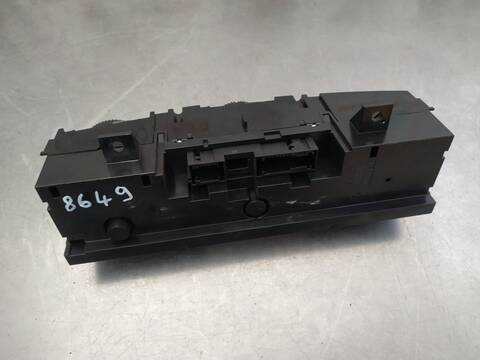 Foto 3ª: Mando Calefacción A. A. Mercedes Sprinter 310/313/316 CDI 906.631/633/635/637) 129CV 95KW CAJA CERRADA [646985] (2007)