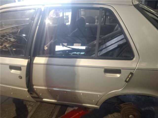 Puerta Trasera Izquierda Peugeot 309 1.6