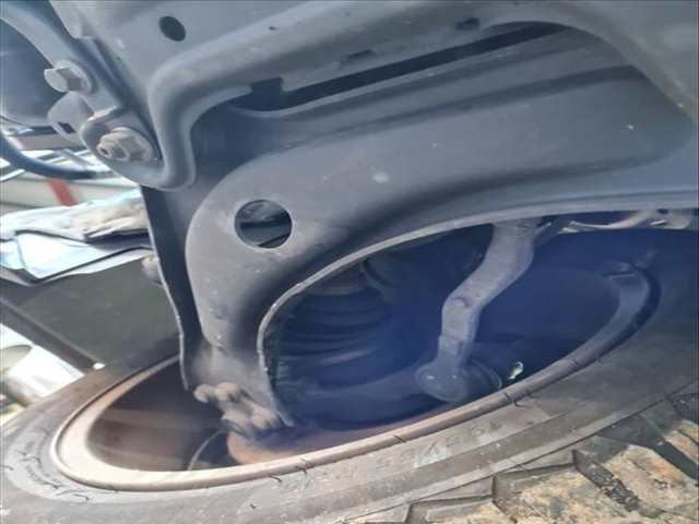Brazo Suspension Delantero Derecho Peugeot 208 ALLURE 99CV 73KW