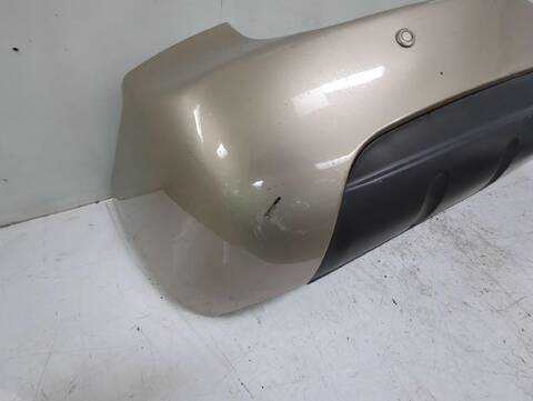 Foto 3ª: Paragolpes Trasero Kia Carens 2.0 CRDI 140 140CV [D4EA] (2006)