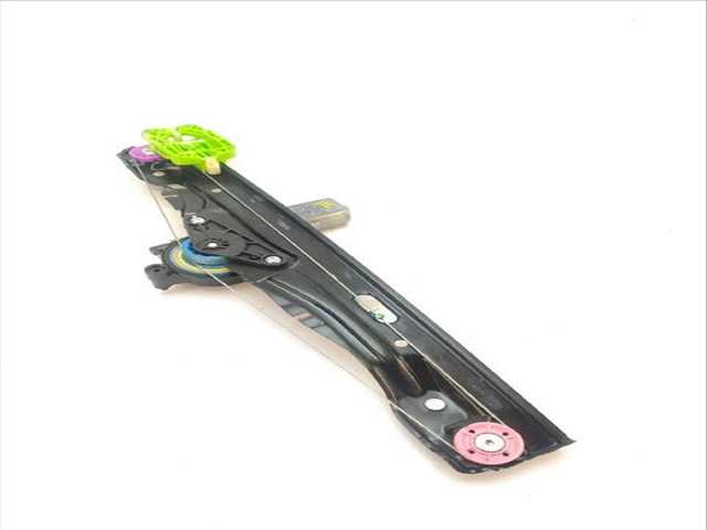 Foto 3ª: Elevalunas Manual Trasero Izquierdo Bmw X1 SDRIVE 18 D (2014)