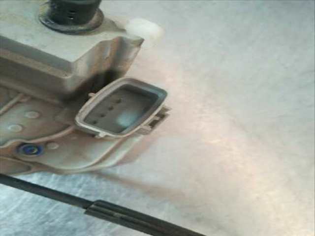 Foto 3ª: Cerradura Puerta Trasera Izquierda Fiat Bravo 1.6 16V MULTIJET EASY 77KW) 105CV [198A3000] (2008)