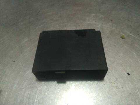 Foto 2ª: Caja Reles Fusibles Mercedes Clase C 160 350 219.356) 272CV 200KW [272964] (2004)