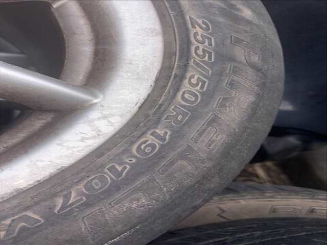 Foto 3ª: Juego LLantas Porsche Cayenne M4851 AUT. (2008)