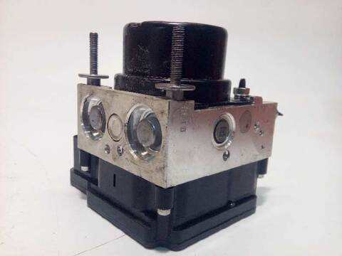 Foto 2ª: Abs Toyota Yaris 1.3 16V CAT 99CV 73KW [1NR] (2016)