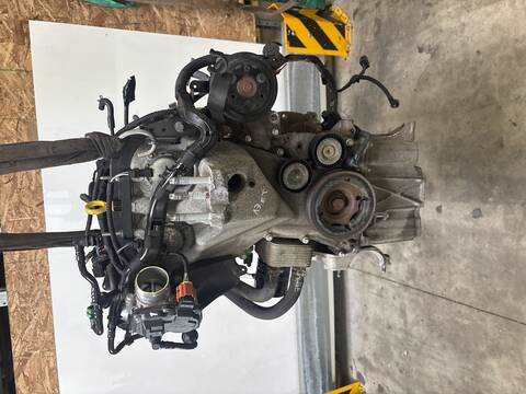 Foto 2ª: Motor Completo Ford Fiesta 100CV 74KW [SFJB] (2014)
