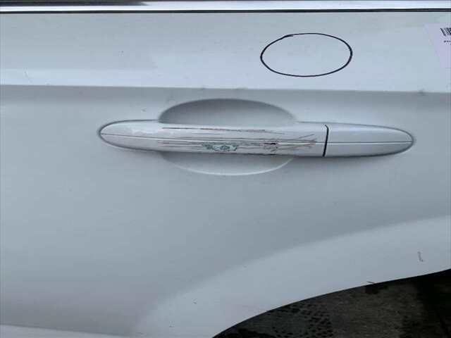 Foto 3ª: Puerta Trasera Izquierda Ford Mondeo 2.0 TDCI140CV [QXBA] (2008)