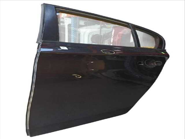 Foto 2ª: Puerta Trasera Izquierda Bmw Serie 1 114 118 D (2003)