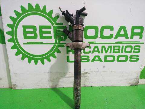 Foto 2ª: Inyectores Peugeot 307 1.6 16V HDI 90CV [9HVDV6ATED4] (2005)