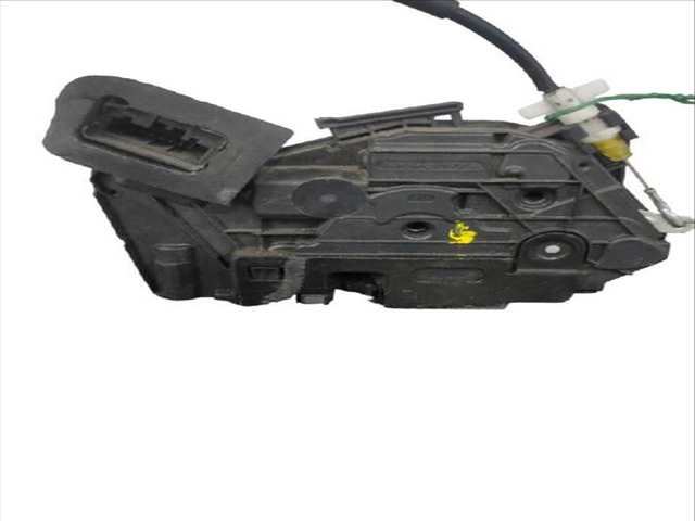 Foto 3ª: Cerradura Puerta Delantera Izquierda Volkswagen Polo 1.4 TDI 80CV (2001)