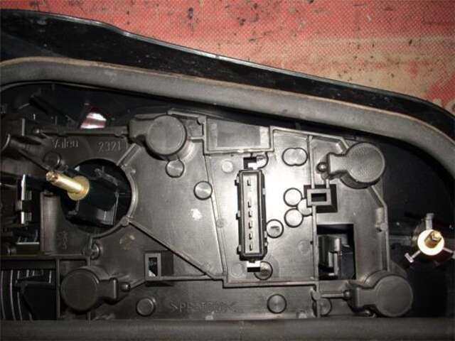 Piloto Trasero Derecho Peugeot 306 1.9D
