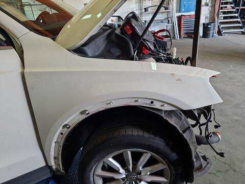 Aleta Delantera Derecha Audi Q3 2.0 TDI QUATTRO 177CV 130KW