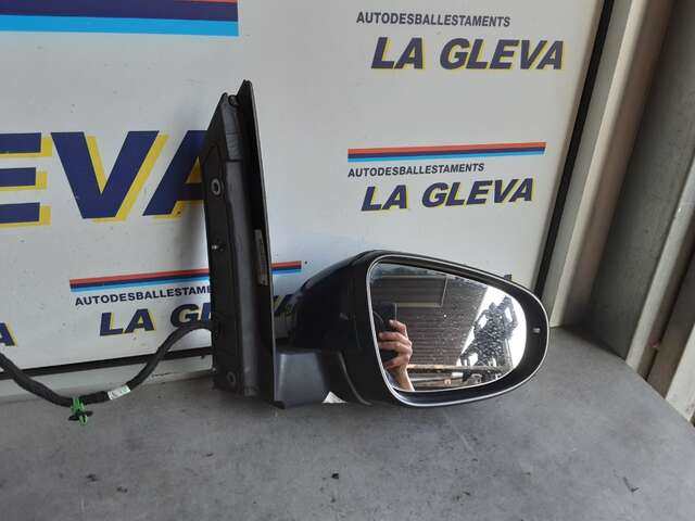 Retrovisor Derecho Volkswagen Touran 1.6 TDI 105CV 0CV