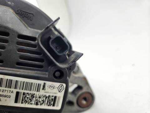 Foto 4ª: Alternador Dacia Duster 1.5 DCI DIESEL CAT 86CV 63KW [K9K666] (2010)