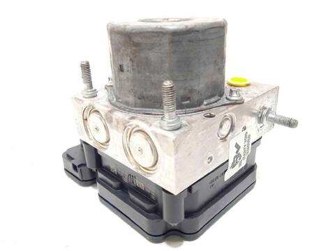 Foto 2ª: Abs Mercedes Clase B 150 B 200 CDI BE 246.201) 136CV 100KW [651901] (2015)