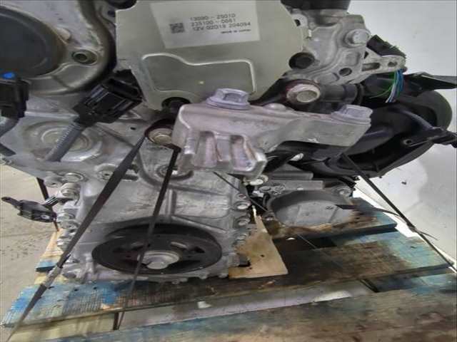 Foto 3ª: Motor Completo Toyota Yaris 1.5 HYBRID MXPH11) 92CV 68KW [M15A-FXE] (2020)