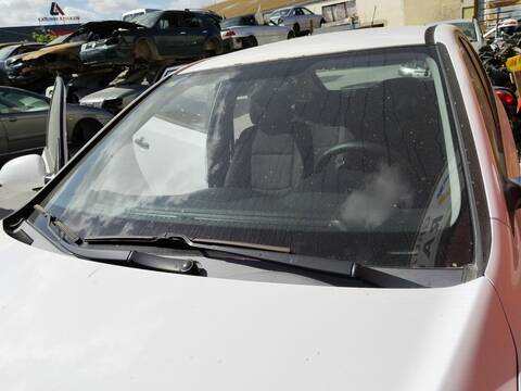 Foto 2ª: Luna parabrisas Hyundai i30 D4FB (2011)