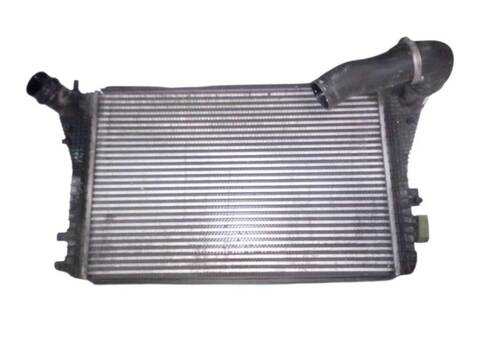 Foto 2ª: Intercooler Volkswagen Golf 1.6 TDI 90CV (2008)