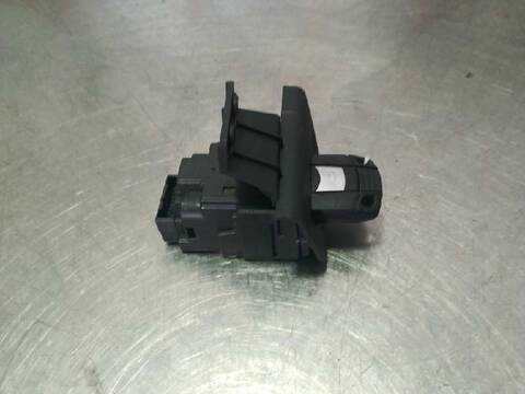 Foto 2ª: Antirrobo Bmw Serie 1 114 118D BERLINA 143CV 105KW [N47D20C] (2009)