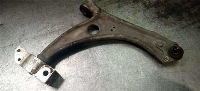 Foto 2ª: Brazo Suspension Delantero Derecho Volkswagen Passat 2.0 TDI (140CV) [CBA]