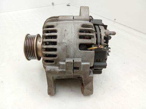 Foto 4ª: Alternador Renault Megane 1.5 DCI BM0F BM0T BM2B CM0F CM0T) 82CV 60KW II BM0/1_ CM0/1_) [K9K 722] (2004)