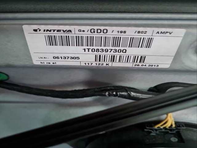 Foto 2ª: Elevalunas Manual Trasero Derecho Volkswagen Touran 2.0 TDI 140CV 103KW [CFHC] (2013)