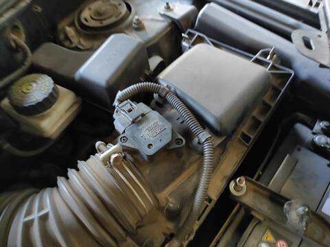 Caudalimetro Toyota Avensis 2AD