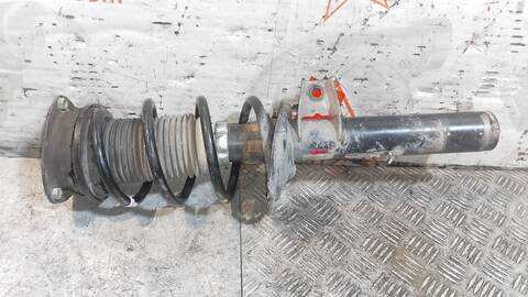 Foto 3ª: Amortiguador Delantero Derecho Volkswagen Golf GTD BLUEMOTION TECH. 184CV 135KW [CUN] (2013)