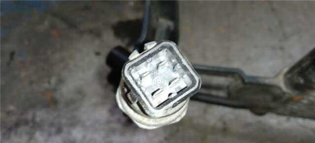 Foto 3ª: Radiador Calefaccion A.A. Volkswagen Passat 1.9 TDI (131 CV) [AVF]