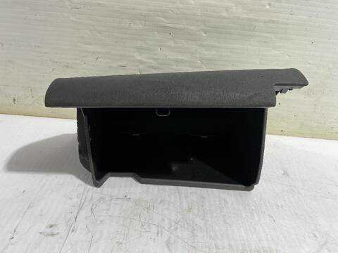 Guantera Toyota Prius BASIS AUT. 78CV