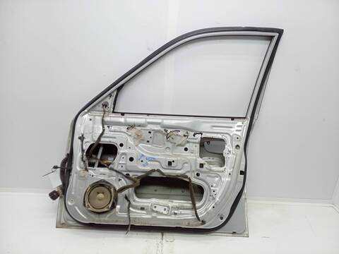 Foto 4ª: Puerta Delantera Derecha Hyundai Accent GL 4P 102CV 75KW [G4EC] (2000)