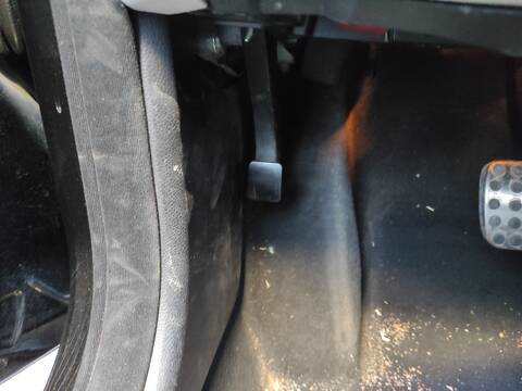 Freno de Mano Mercedes Clase C 160 646811 BERLINA